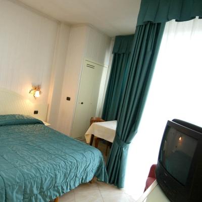 Continental 3*